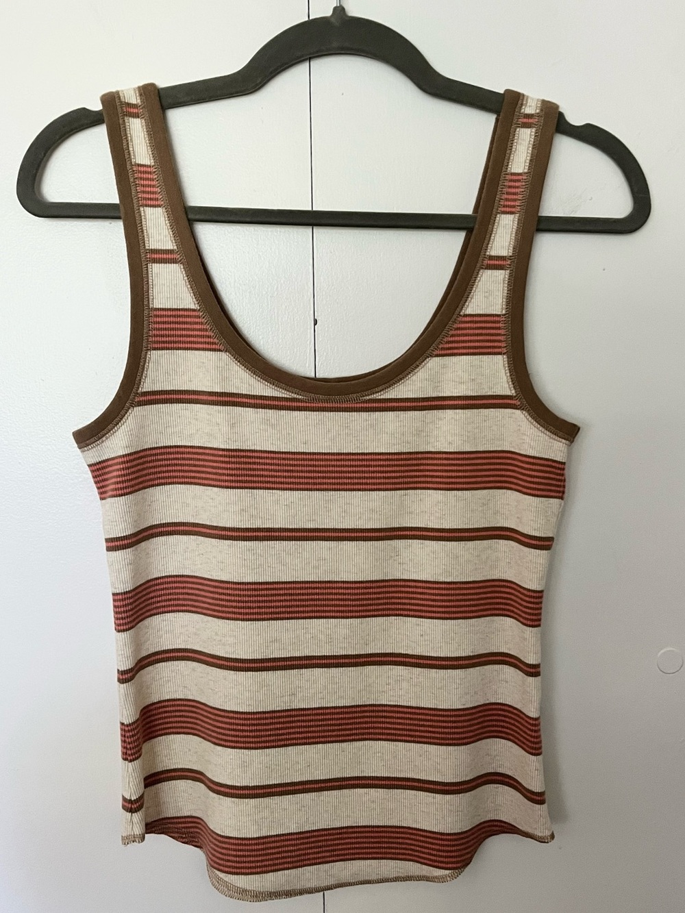 Aerie Ribbed Scoop Neck Tank Top Size L NWT